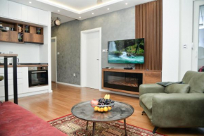 Mirror Apartment with private parking